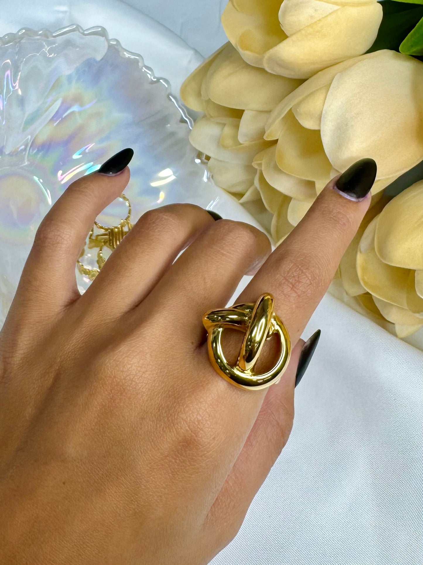 Geometric Ring